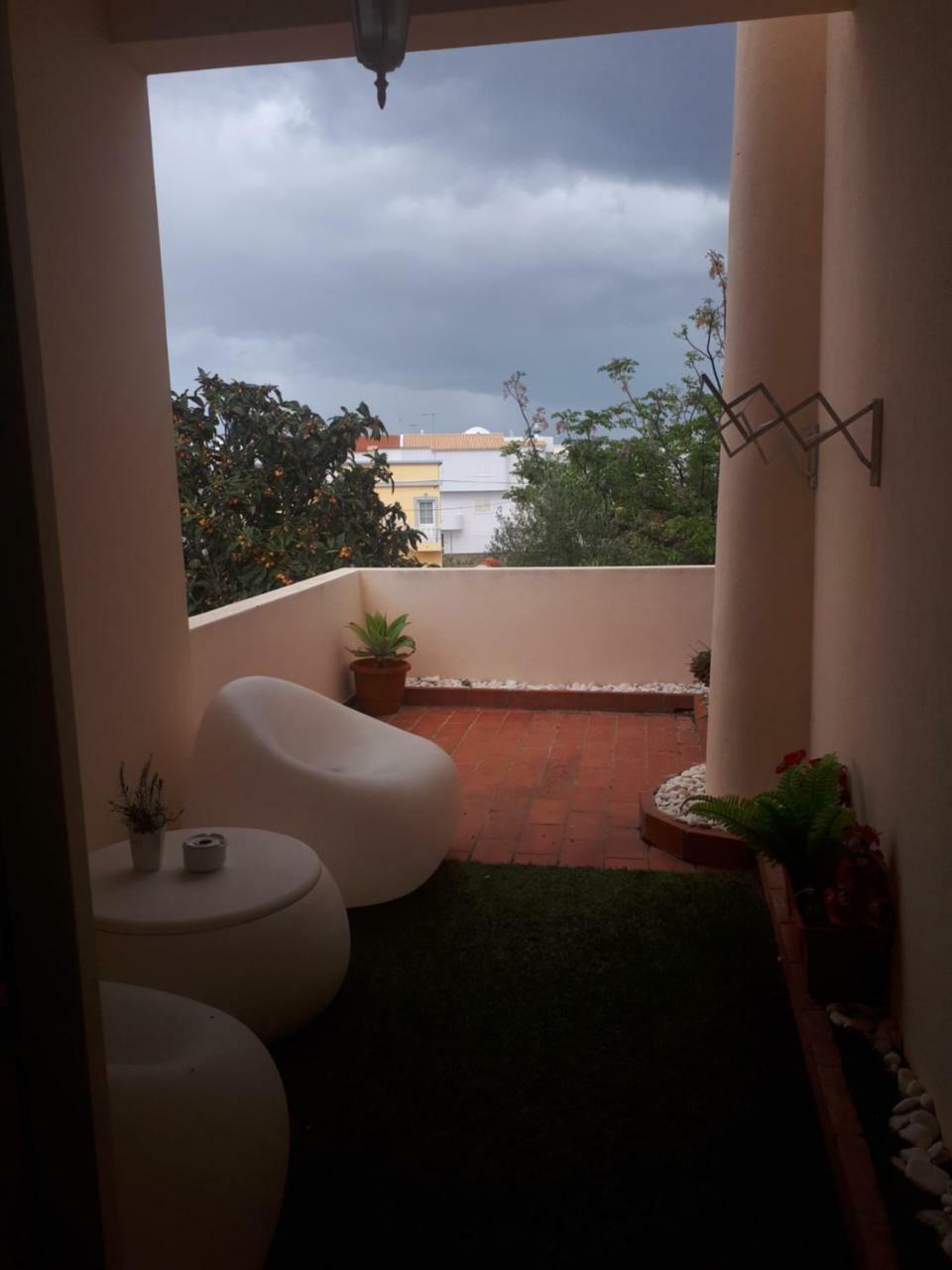 Seaview Guesthouse Olhao Bagian luar foto